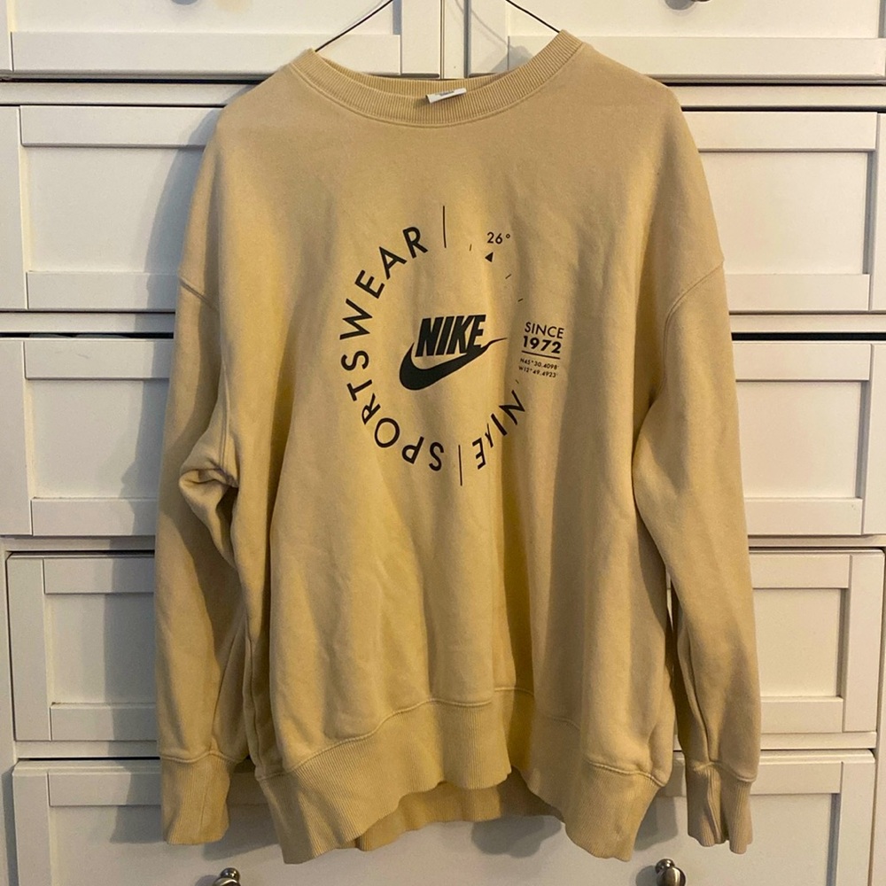 cute nike crewneck
